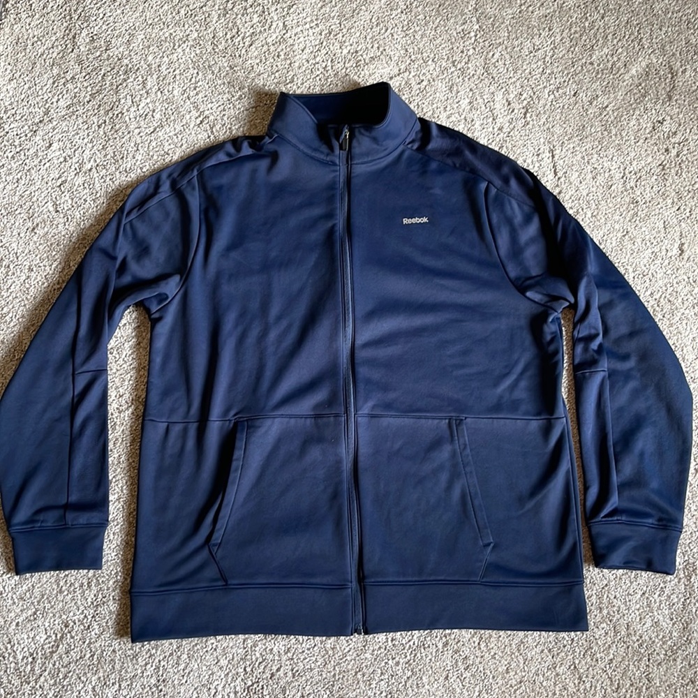 NWOT. Reebok Navy Blue Jacket. XL.